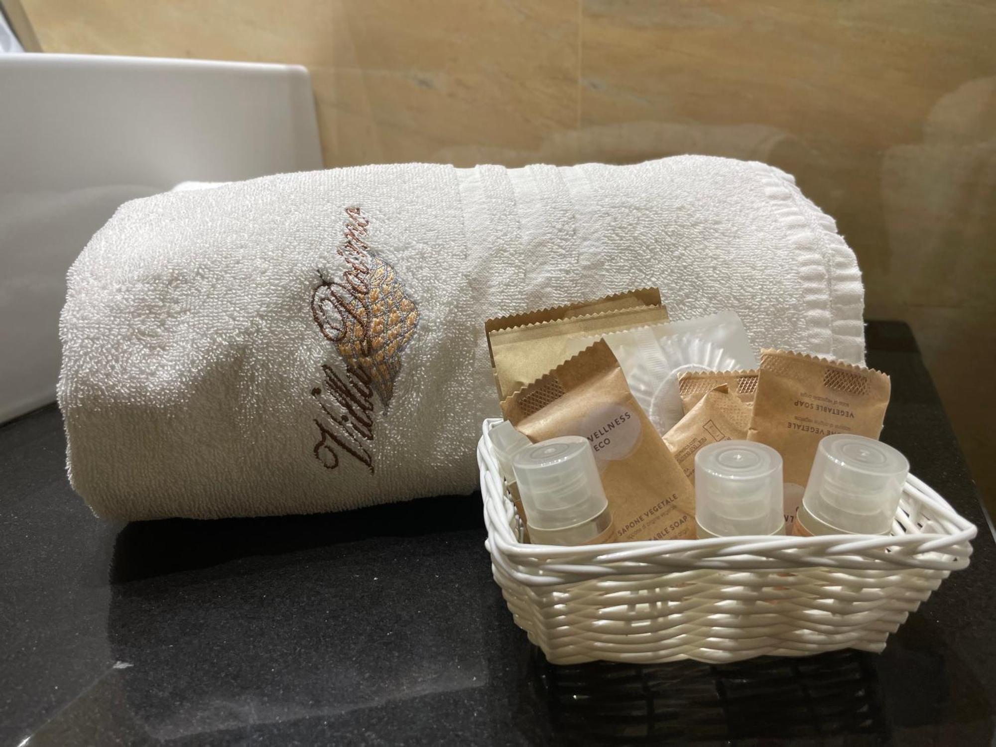 Hotel Villa Doimo Линяно Сабиадоро Екстериор снимка